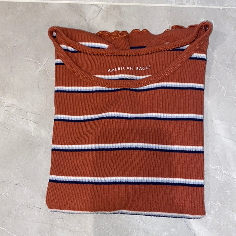 american eagle orange stripped cropped tshirt